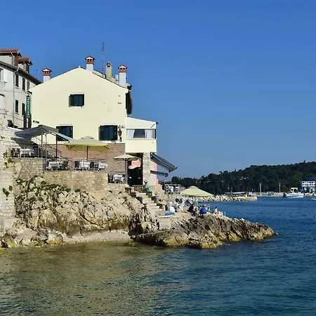 Leo * Rovinj