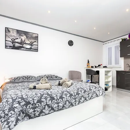 Leo Apartamento *